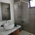 Casa Vlad 3* Douăzeci şi Trei August