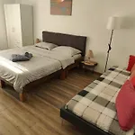Casa Vlad Douăzeci şi Trei August