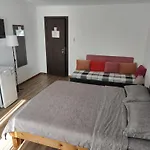Casa Vlad בית הארחה 3*