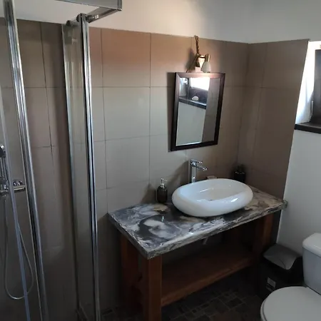 Casa Vlad Гостевой дом Дуэзечи-ши-Трей Аугуст